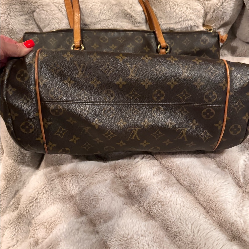 Louis Vuitton Classic Monogram Totally “GM” - Picture 7 of 16